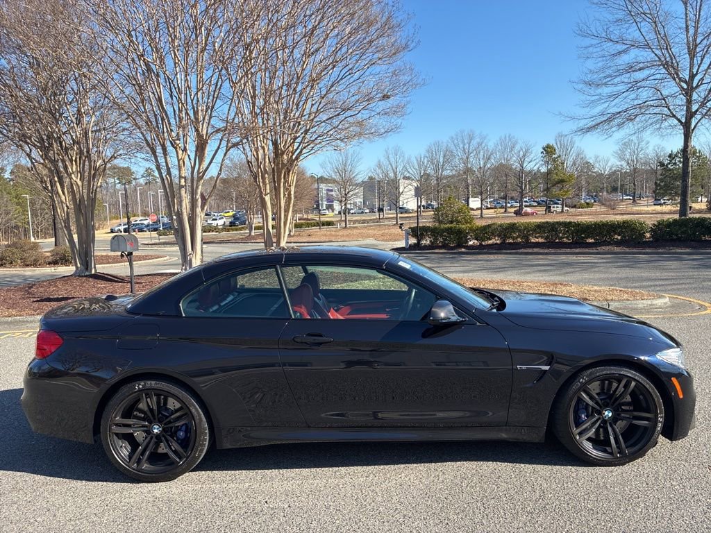 Used 2016 BMW M4 Convertible image 11
