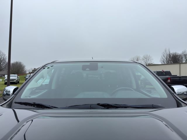 Used 2022 GMC Canyon Denali image 25