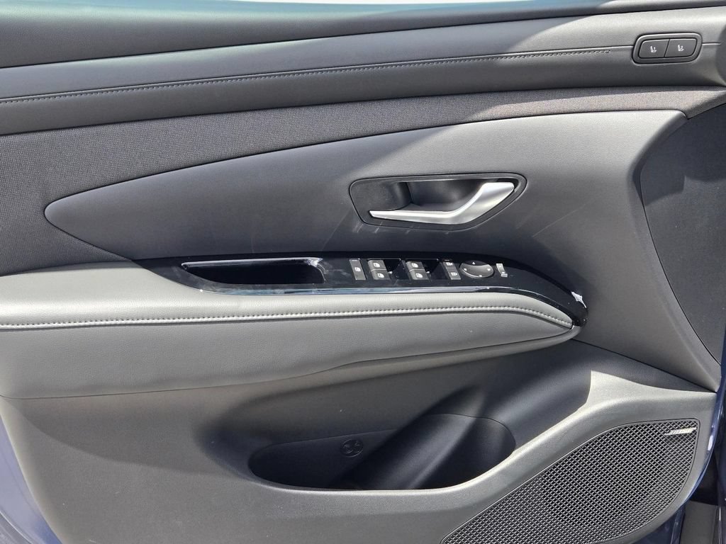 New 2026 Hyundai Tucson Limited FWD image 12