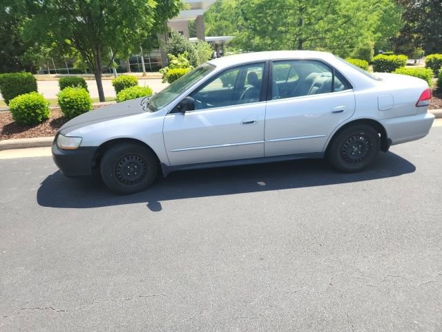 Used 2002 Honda Accord LX image 1