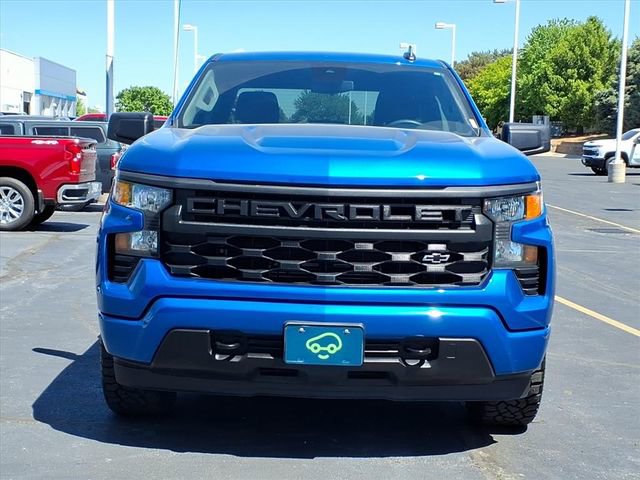Certified 2022 Chevrolet Silverado 1500 Custom w/ LPO, Dark Essentials Package AWD/4WD image 2