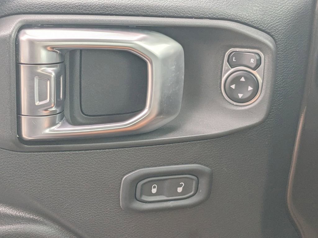 Used 2020 Jeep Wrangler Unlimited Sport image 24