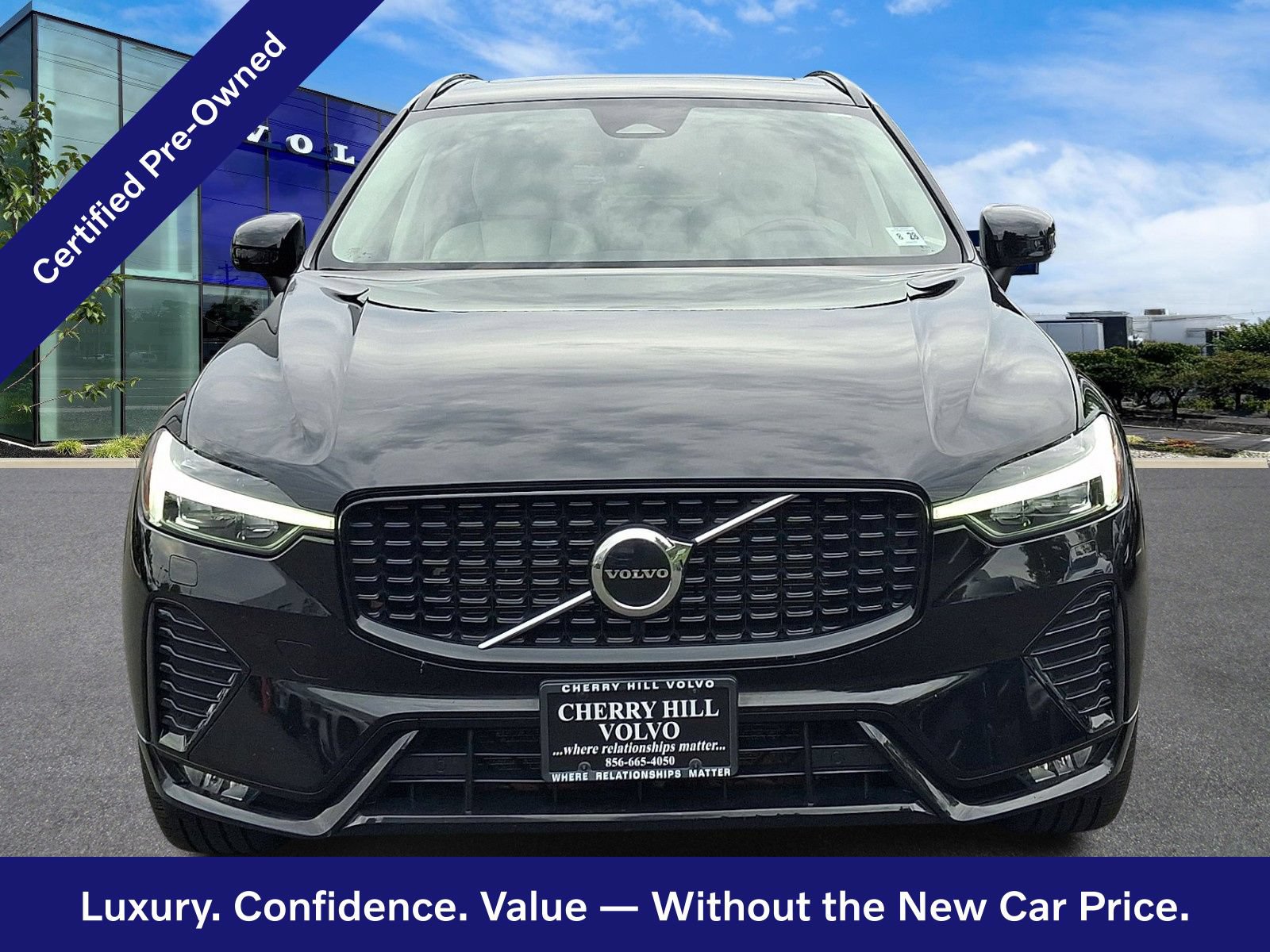 Certified 2024 Volvo XC60 B5 Core w/ Climate Package AWD/4WD image 2