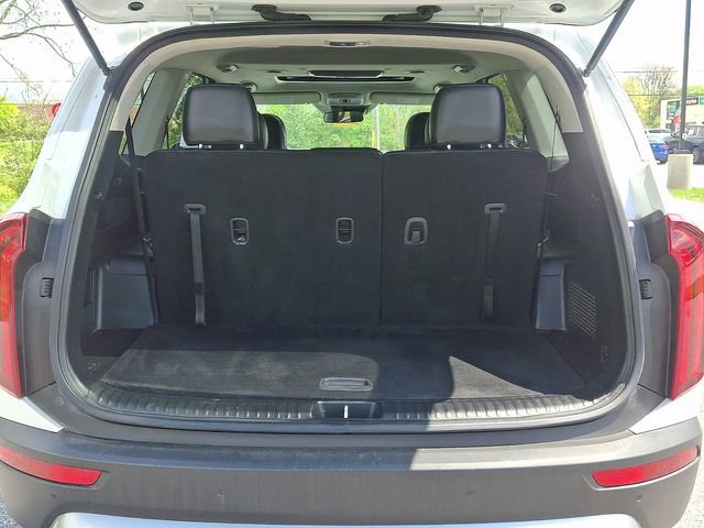 Used 2020 Kia Telluride S AWD/4WD image 32