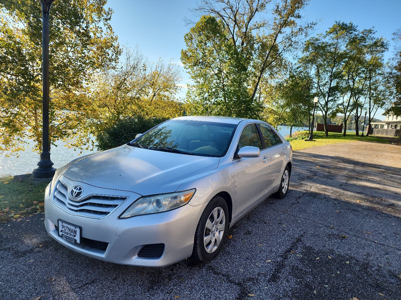 Used 2010 Toyota Camry SE