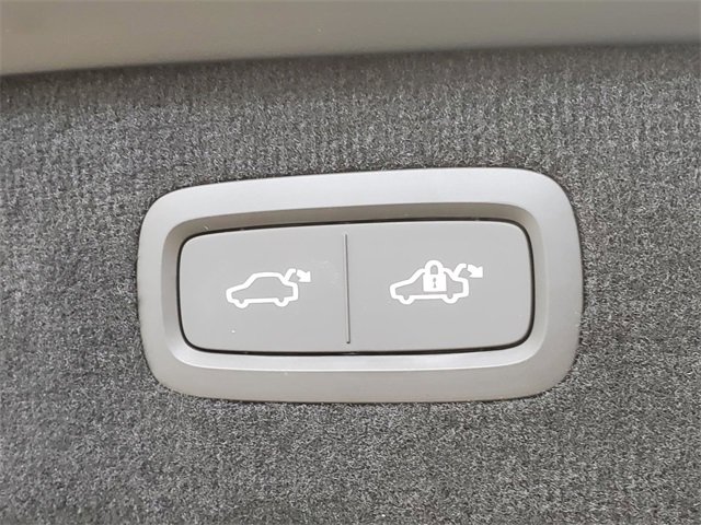 New 2025 Polestar Polestar 3 PERFORMANCE image 8