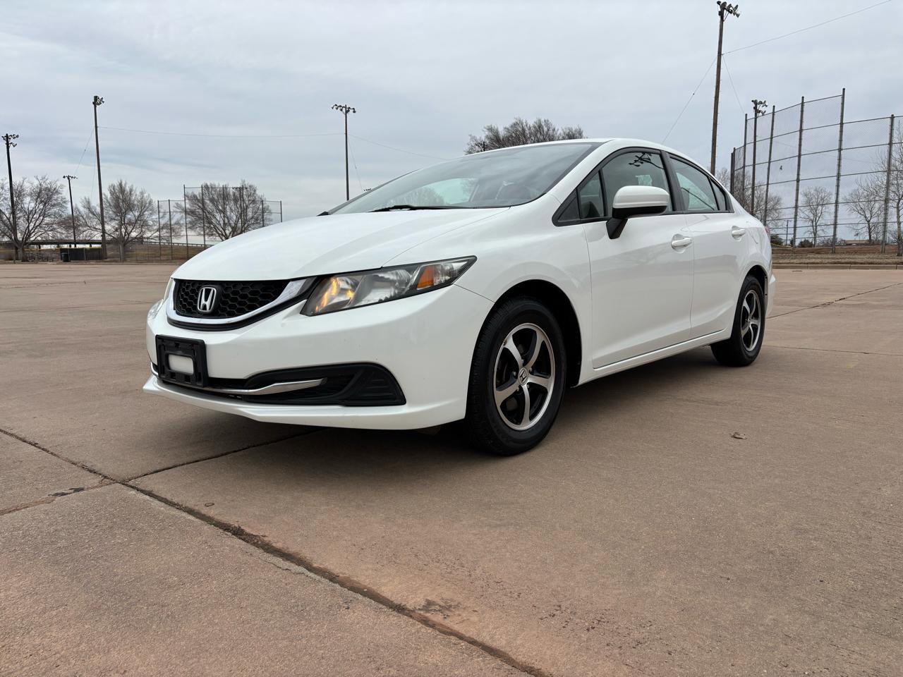Used 2015 Honda Civic SE image 3