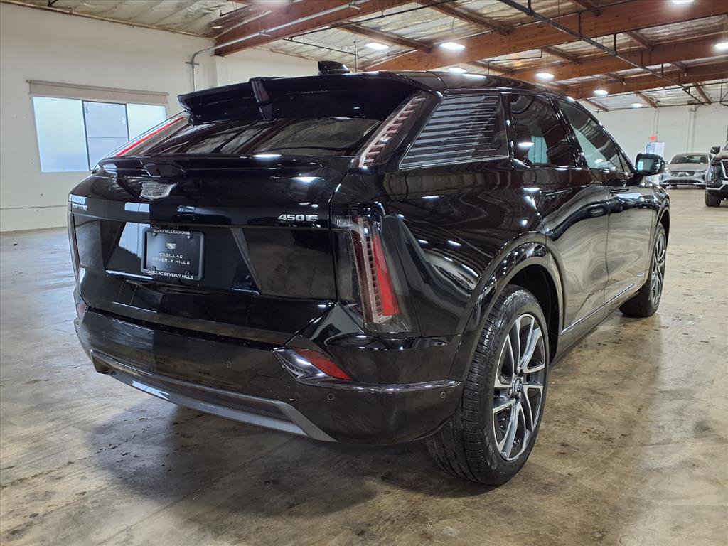 New 2026 Cadillac Optiq Sport 1 image 8