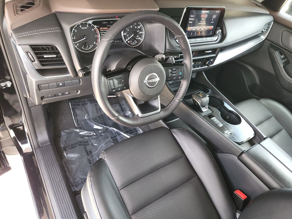 Certified 2023 Nissan Rogue SV w/ SV Premium B Package FWD image 11