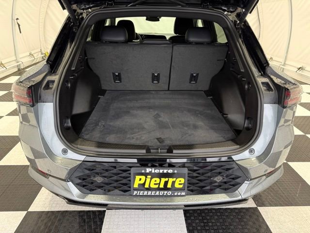 Used 2024 Chevrolet Equinox EV RS image 4