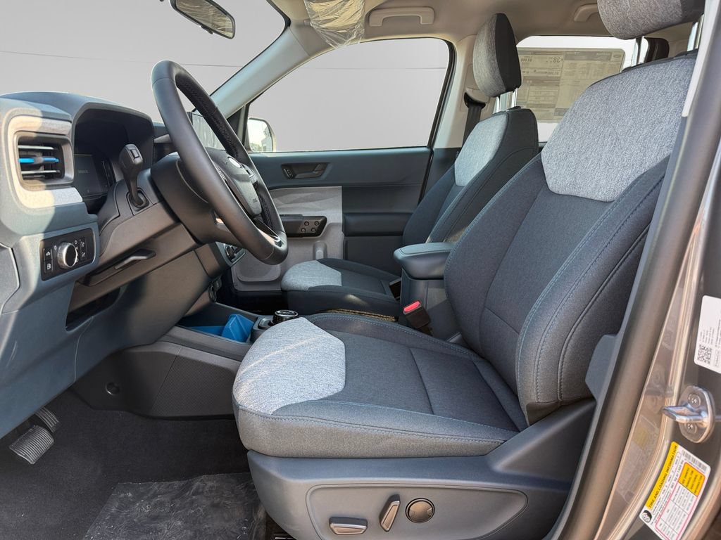 New 2026 Ford Maverick XLT w/ XLT Luxury Package FWD image 9
