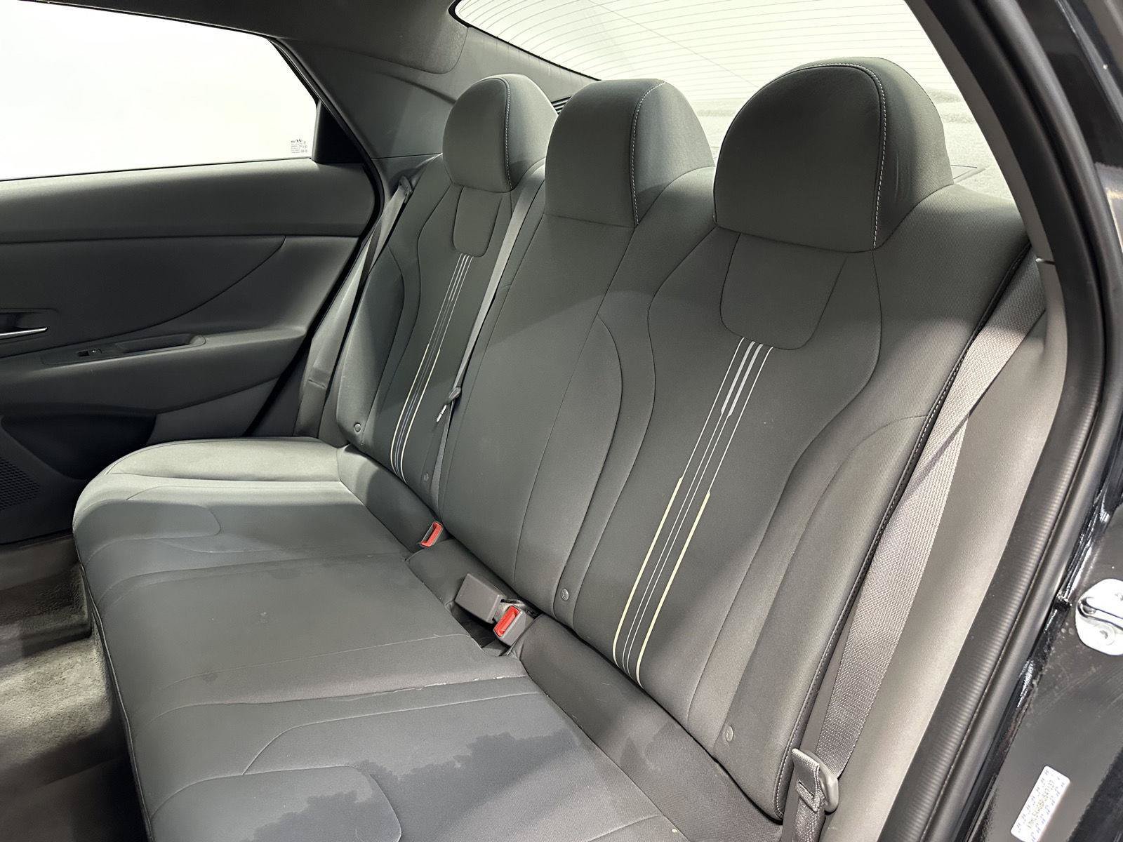 Certified 2023 Hyundai Elantra SEL w/ Convenience Package FWD image 27