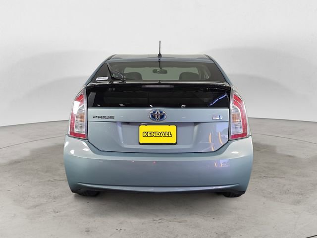 Used 2015 Toyota Prius Two FWD image 4