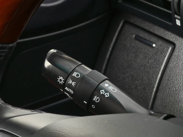 Used 2010 Lexus RX 450h AWD image 38