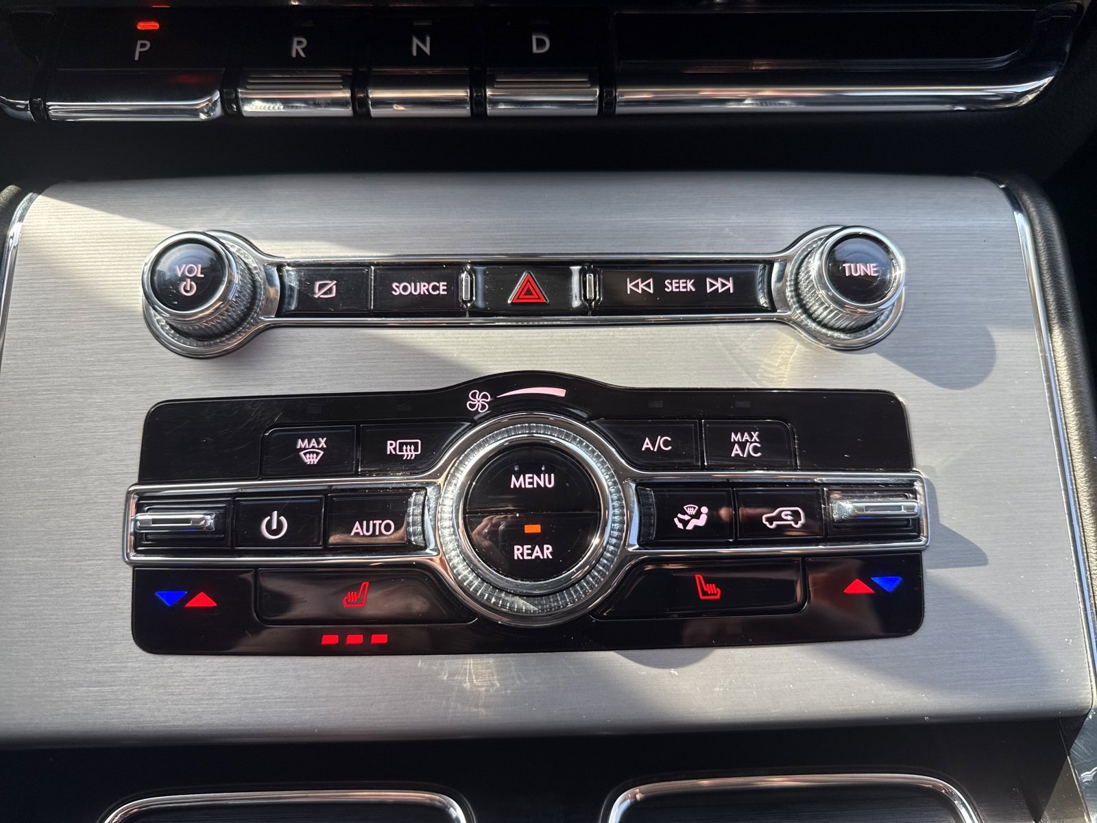 Used 2021 Lincoln Aviator Standard image 21