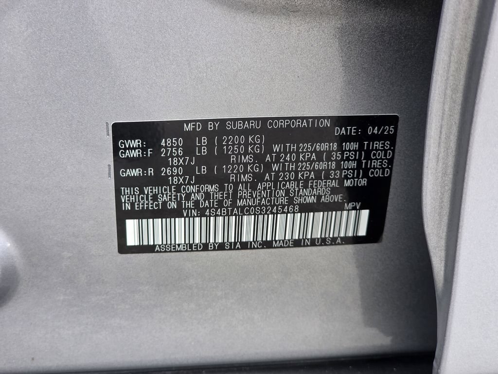 Used 2025 Subaru Outback Onyx Edition AWD/4WD image 32