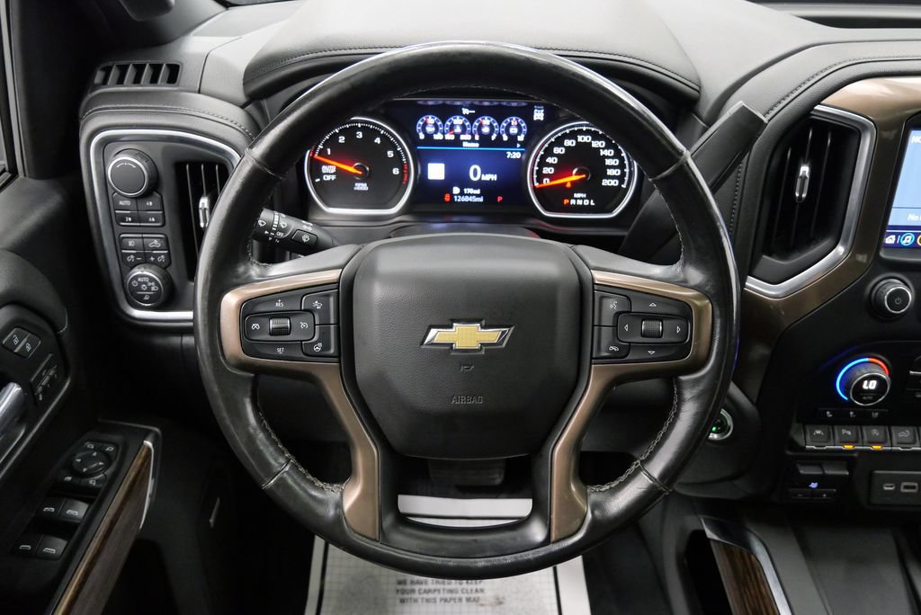 Used 2019 Chevrolet Silverado 1500 High Country w/ Technology Package AWD/4WD image 23