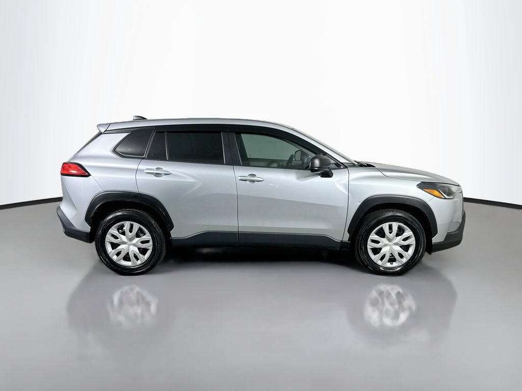 Used 2022 Toyota Corolla Cross L FWD image 7