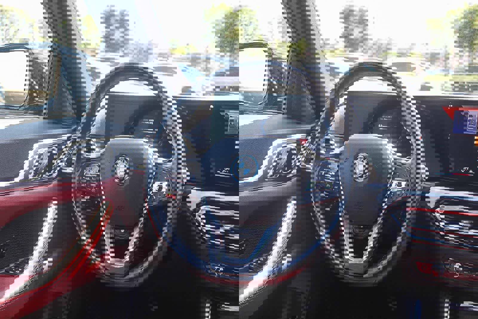 Used 2023 BMW i4 eDrive35 w/ Premium Package image 18