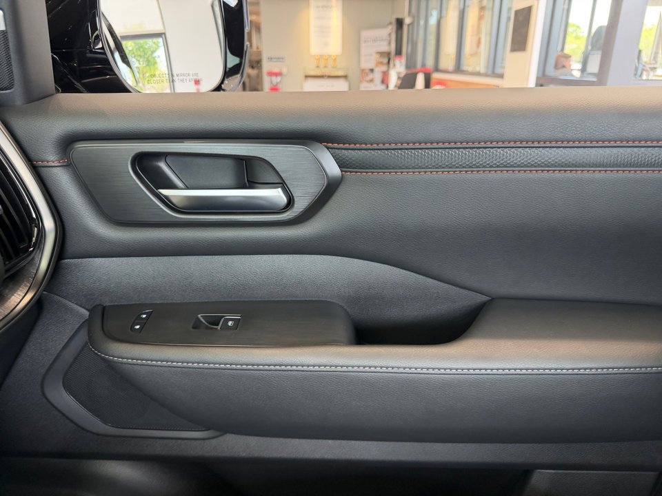 New 2026 Nissan Armada PRO-4X image 30