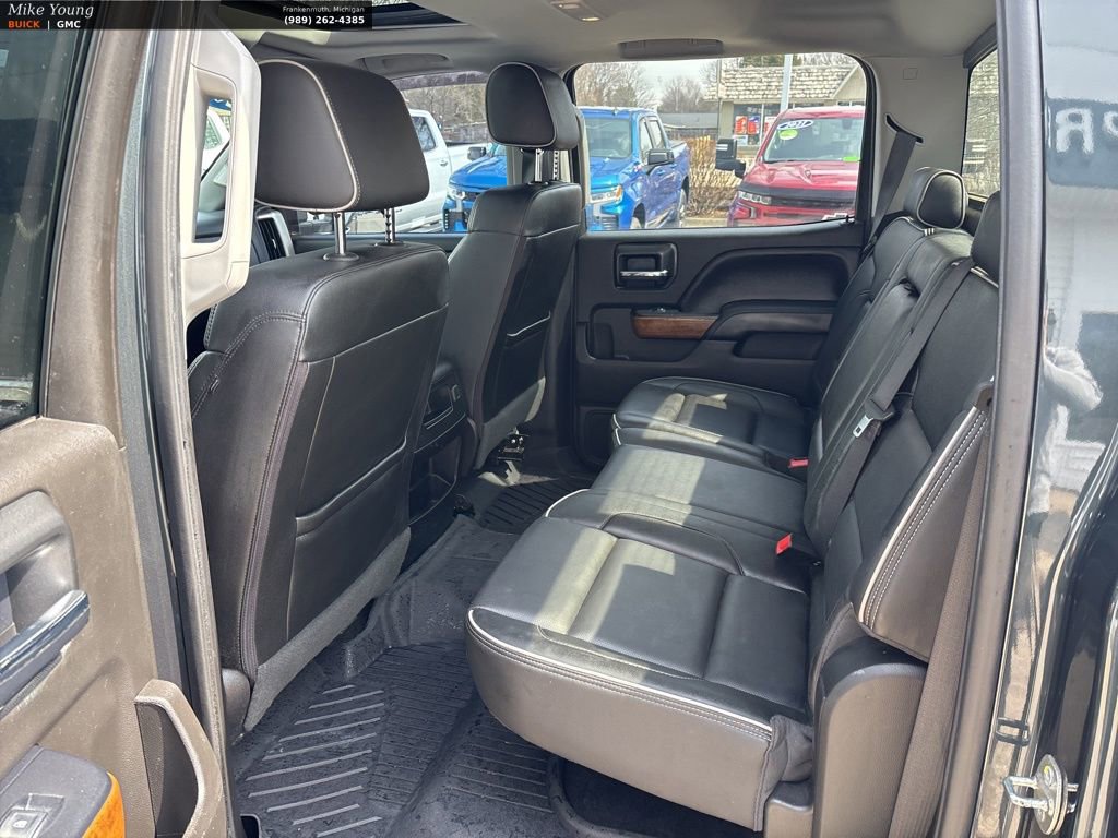 Used 2018 Chevrolet Silverado 2500 High Country image 11