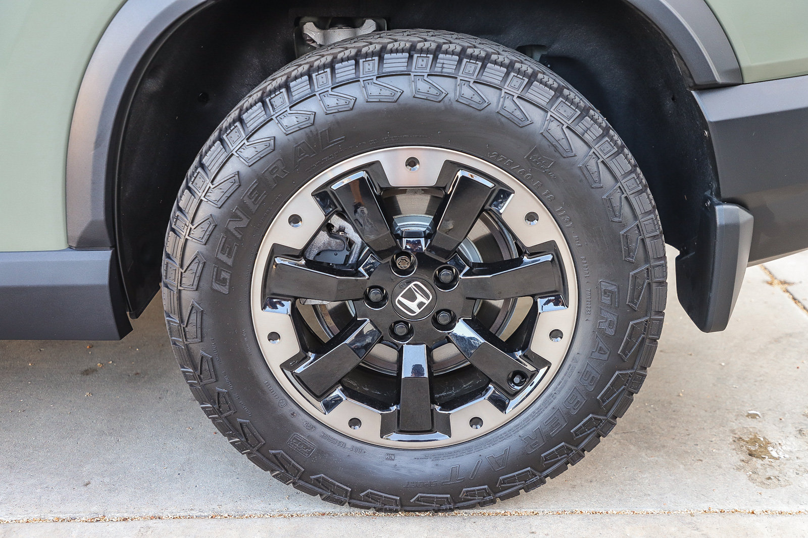 Used 2026 Honda Passport TrailSport Elite image 12