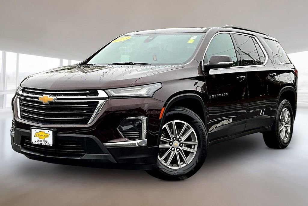 Used 2023 Chevrolet Traverse LT AWD/4WD image 3