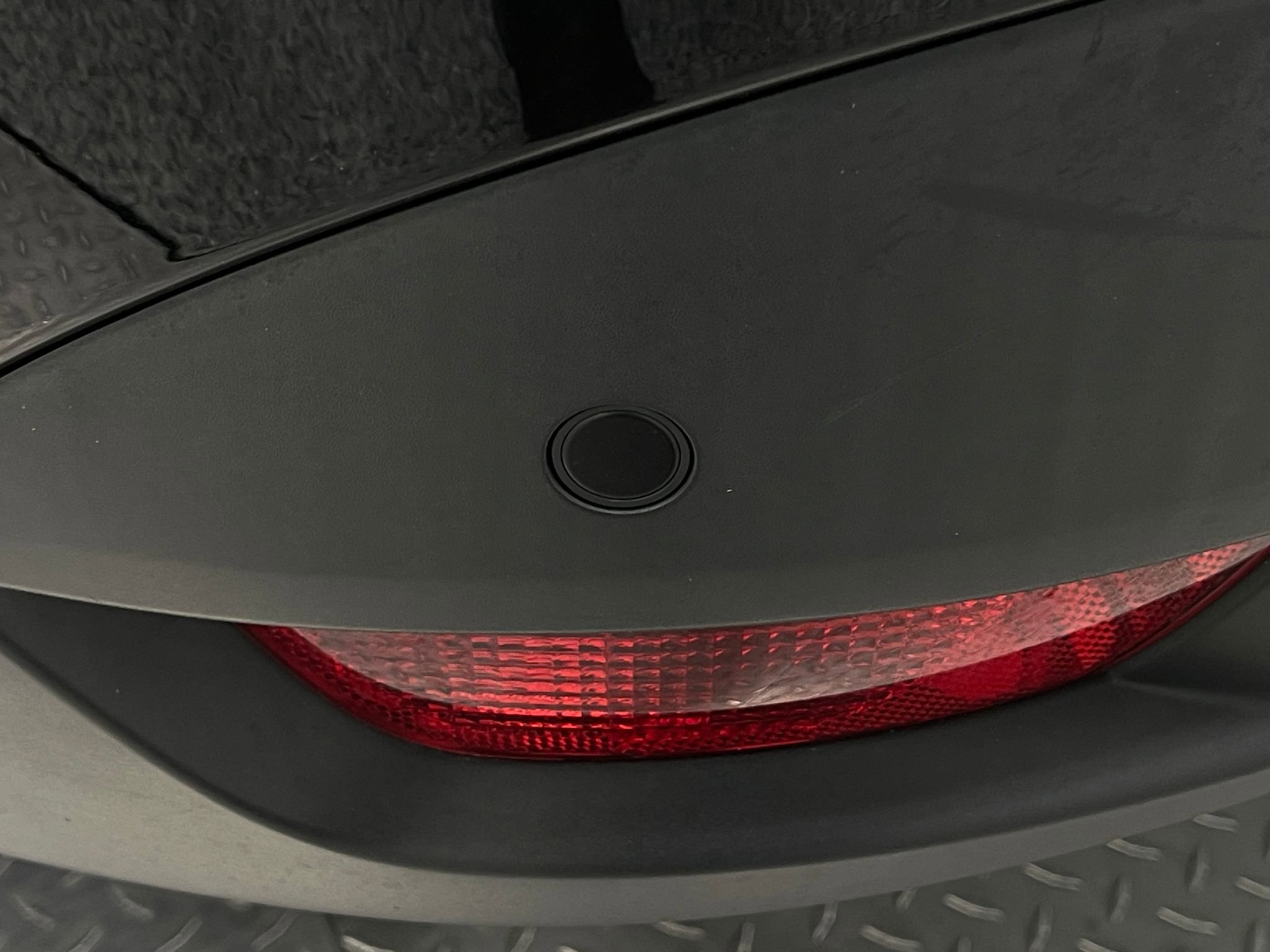 Used 2019 Jaguar F-PACE Prestige image 13