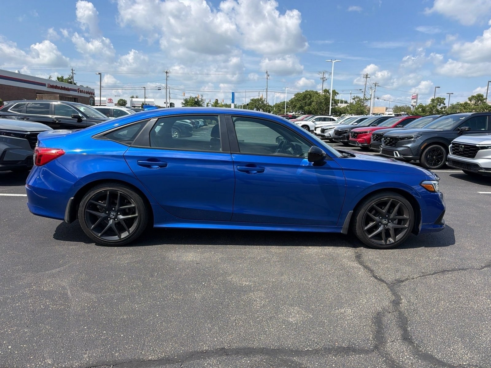 Used 2023 Honda Civic Sport image 32