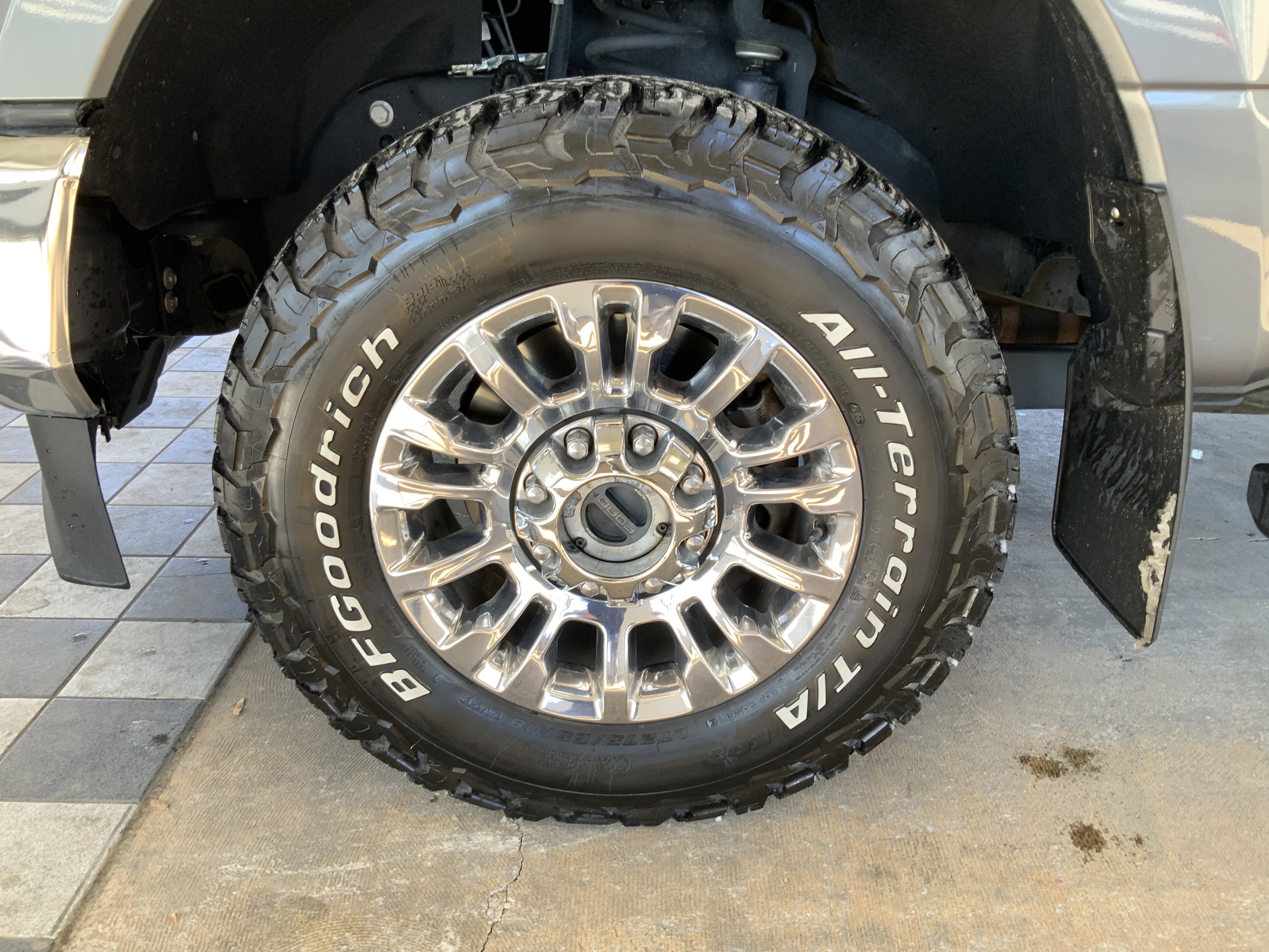 Used 2022 Ford F250 XLT w/ XLT Premium Package image 7