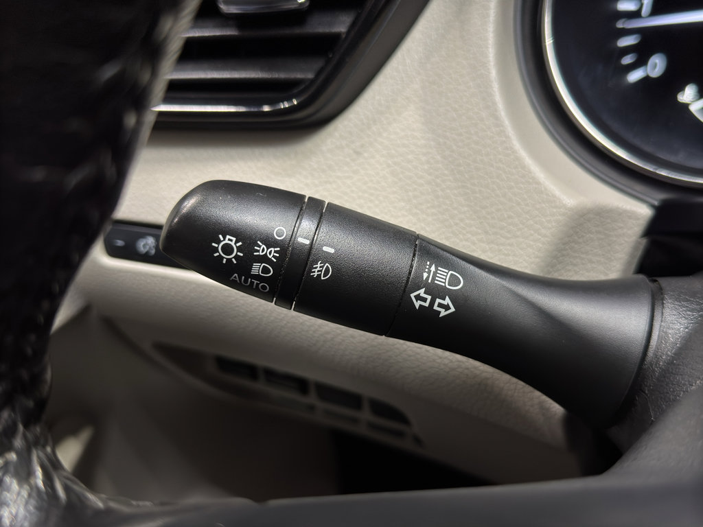 Used 2019 Nissan Rogue Sport SV w/ Technology Package image 22