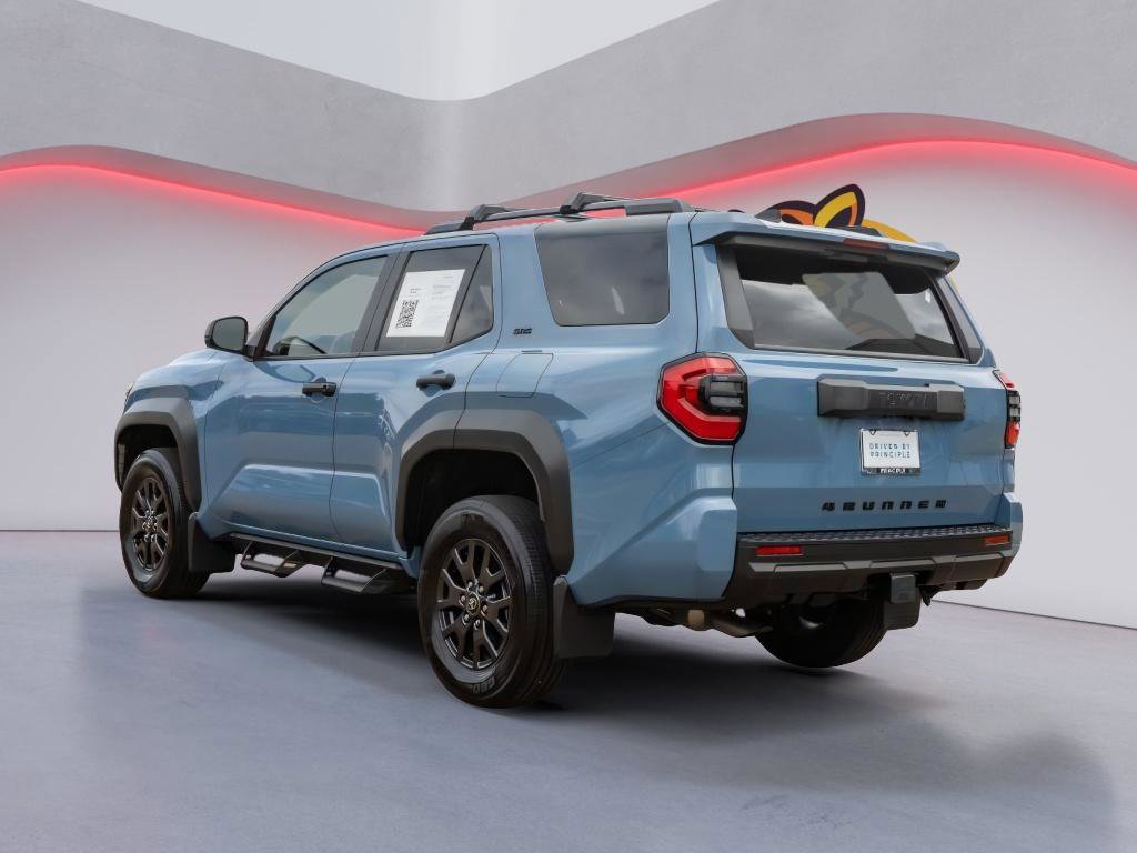 Used 2025 Toyota 4Runner SR5 image 7