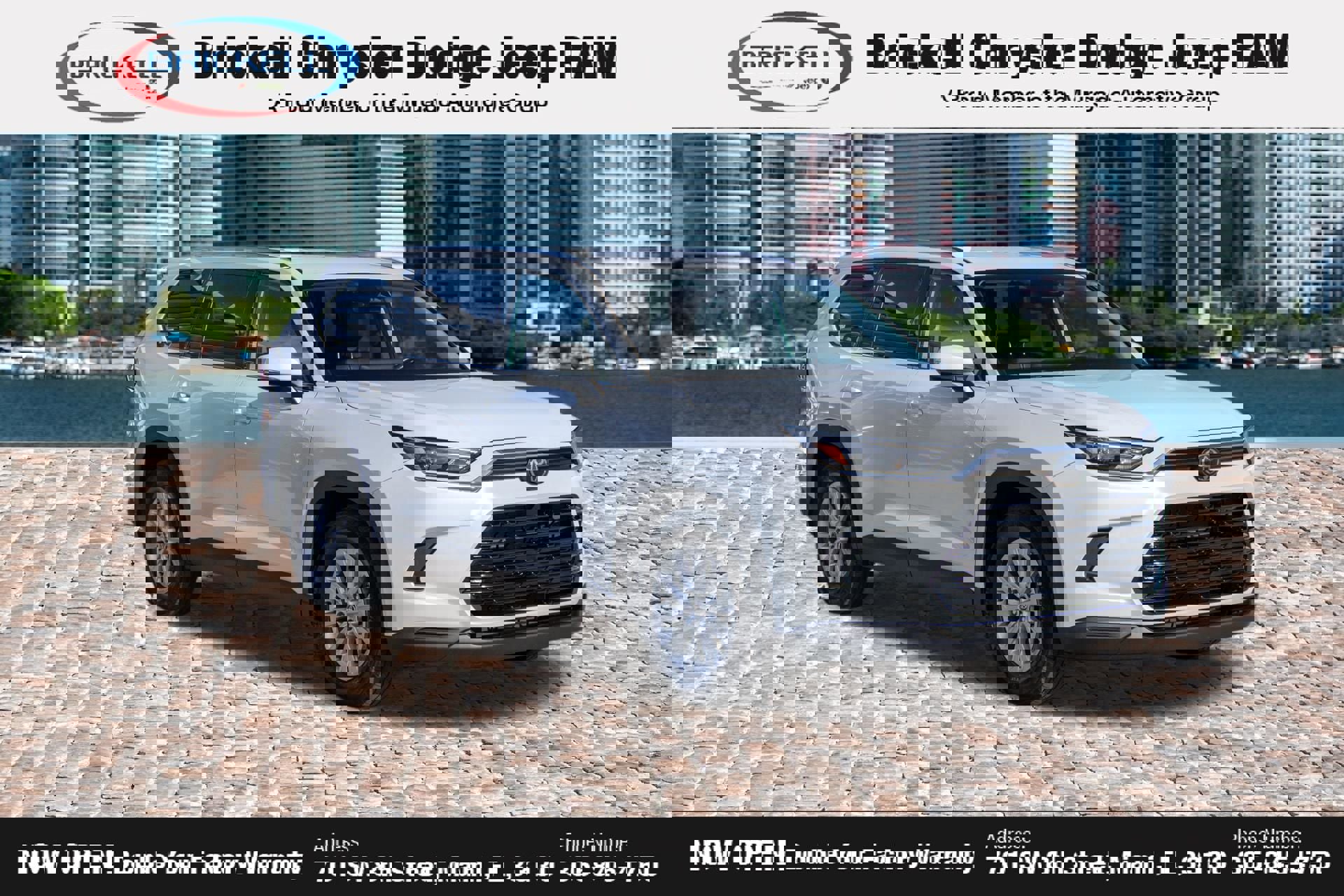 Used 2024 Toyota Grand Highlander XLE FWD image 3