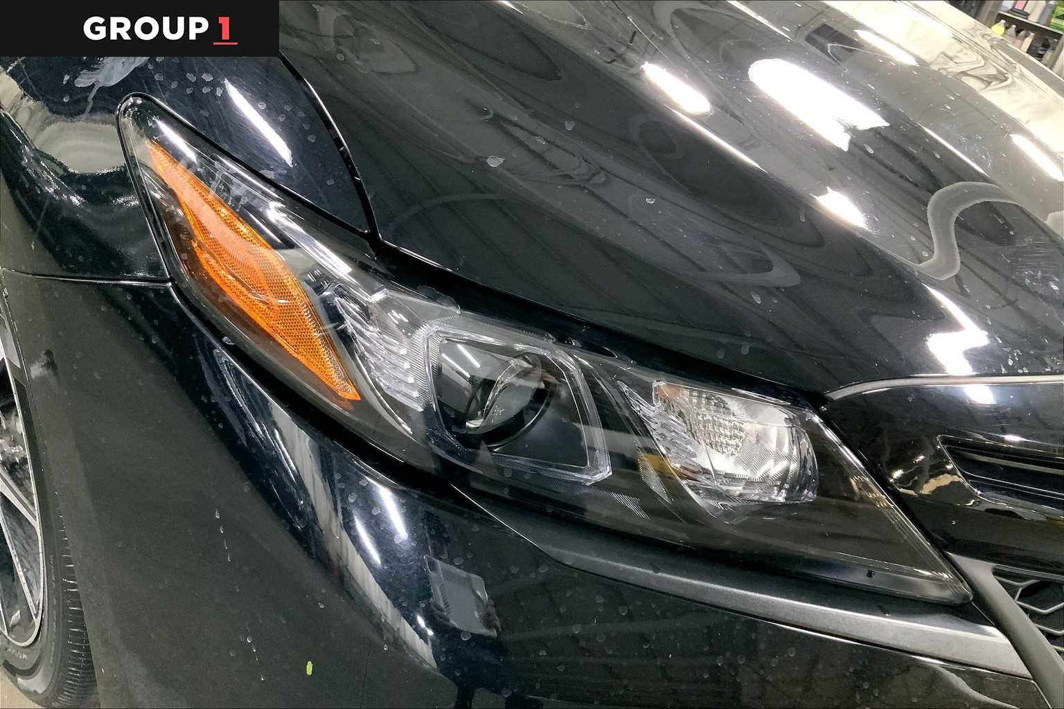 Used 2021 Toyota Camry SE w/ Cold Weather Package image 27