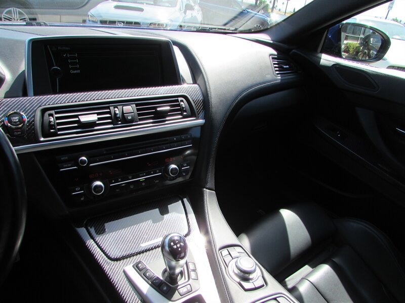 Used 2012 BMW M6 Convertible RWD image 20