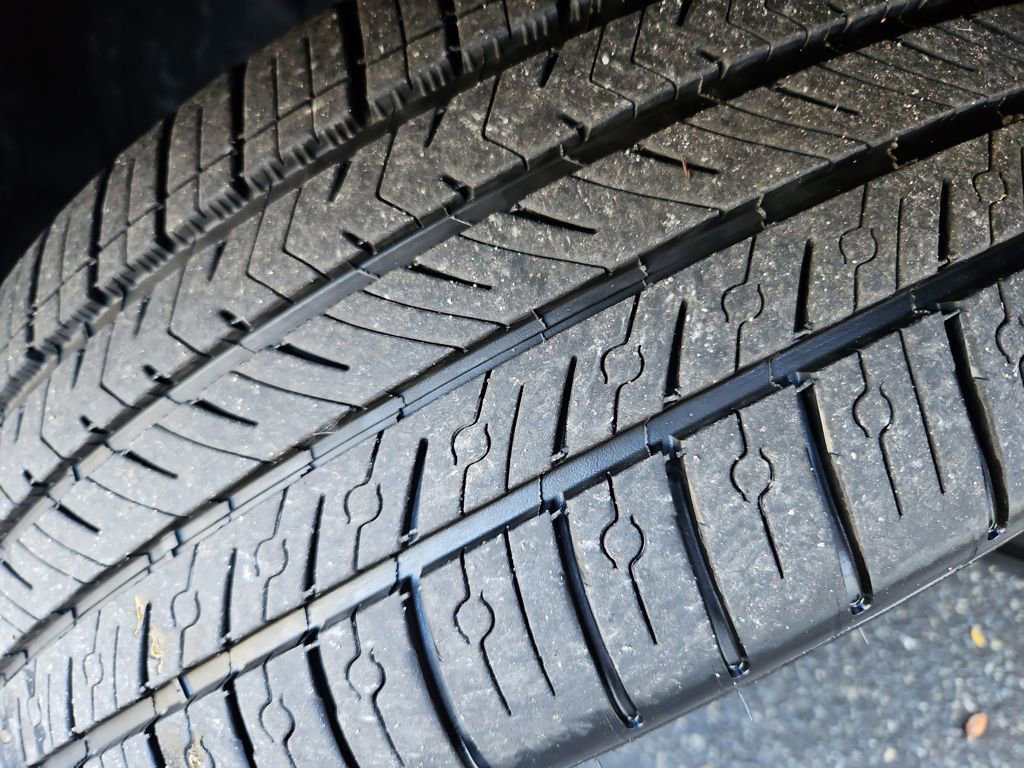 Used 2023 Volvo C40 P8 Recharge Ultimate image 33