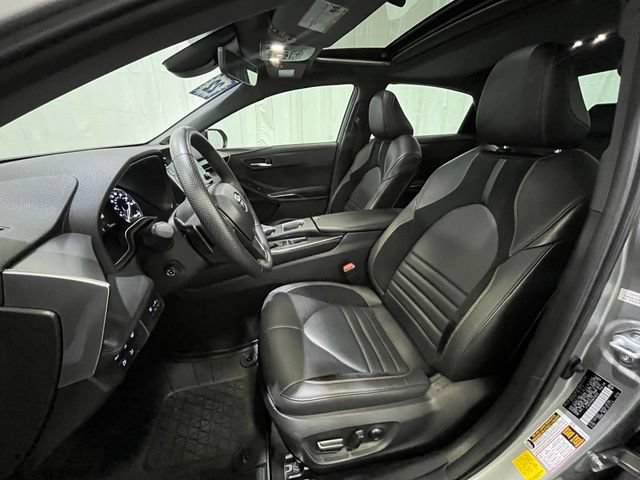 Certified 2022 Toyota Avalon Touring FWD image 10