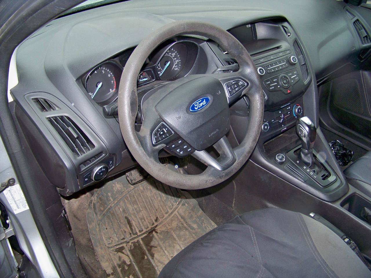 Used 2016 Ford Focus SE FWD image 19