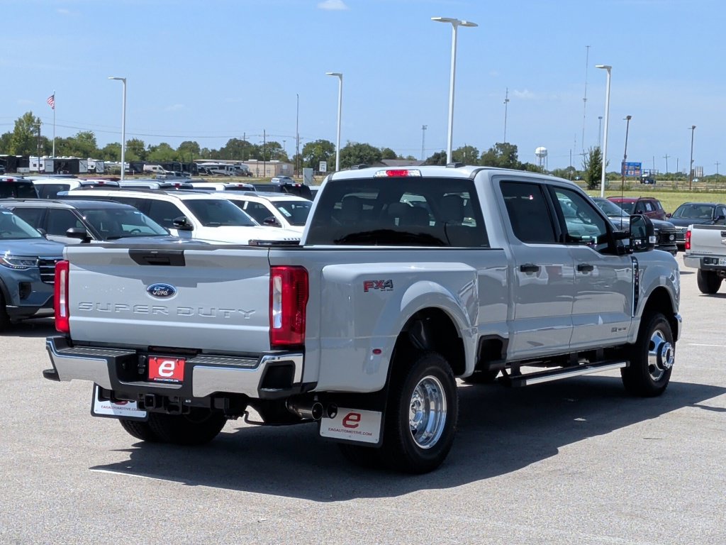 New 2026 Ford F350 XLT AWD/4WD image 8
