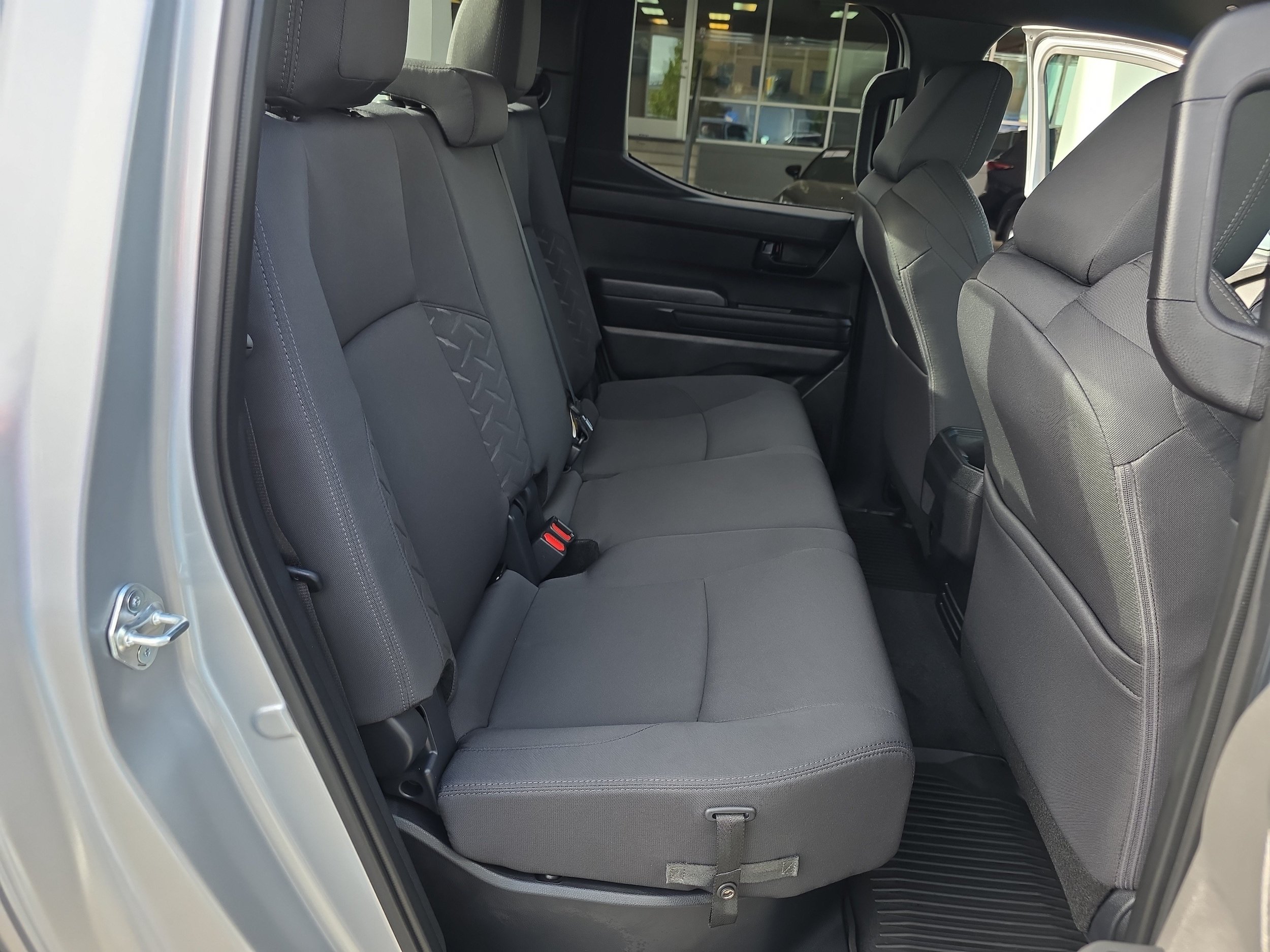 Used 2026 Toyota Tacoma SR5 AWD/4WD image 15