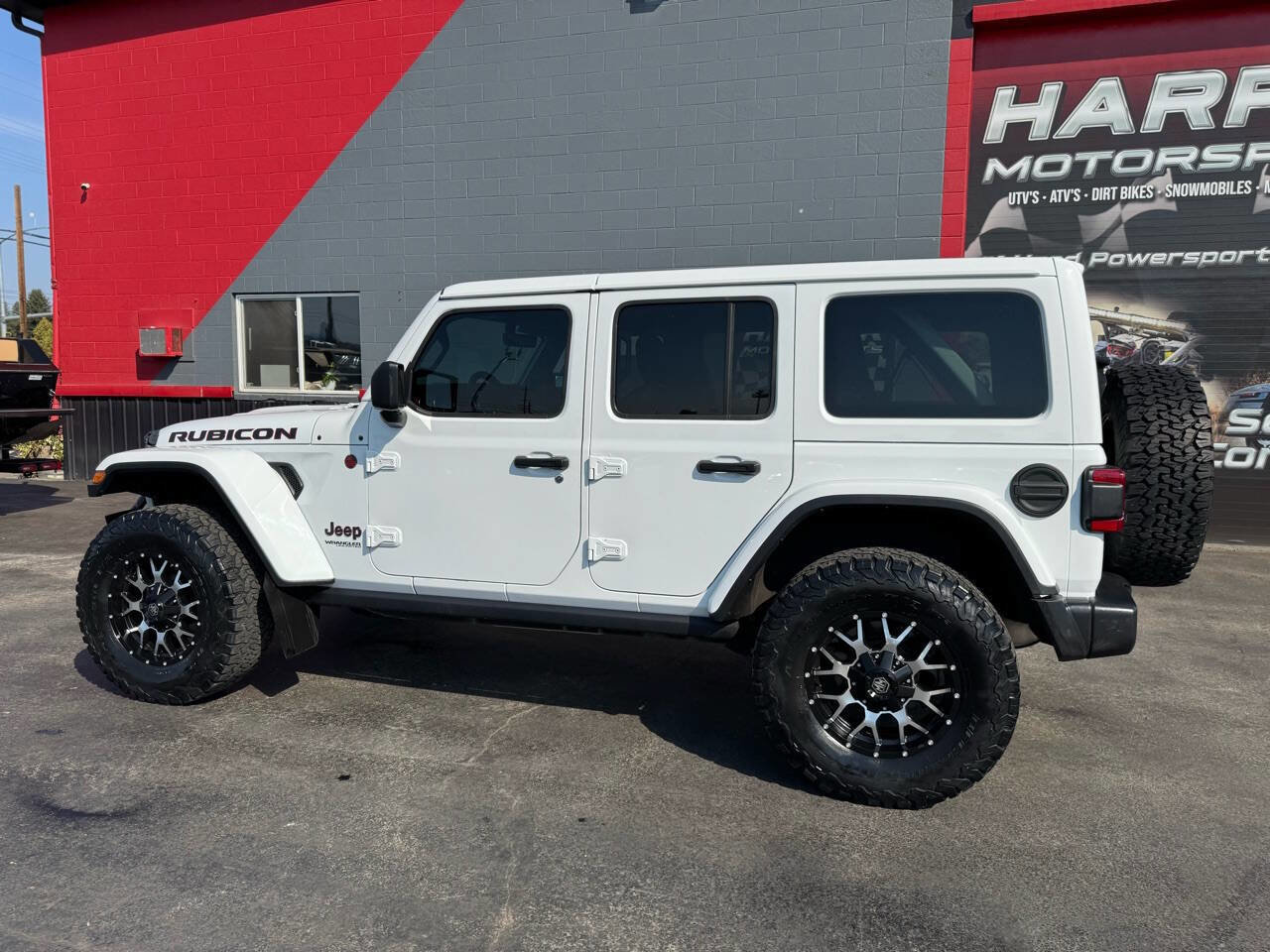 Used 2018 Jeep Wrangler Unlimited Rubicon image 10