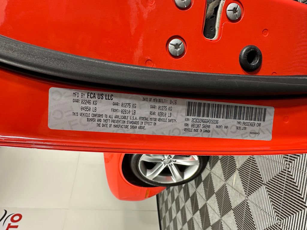 Used 2016 Dodge Challenger SXT RWD image 28