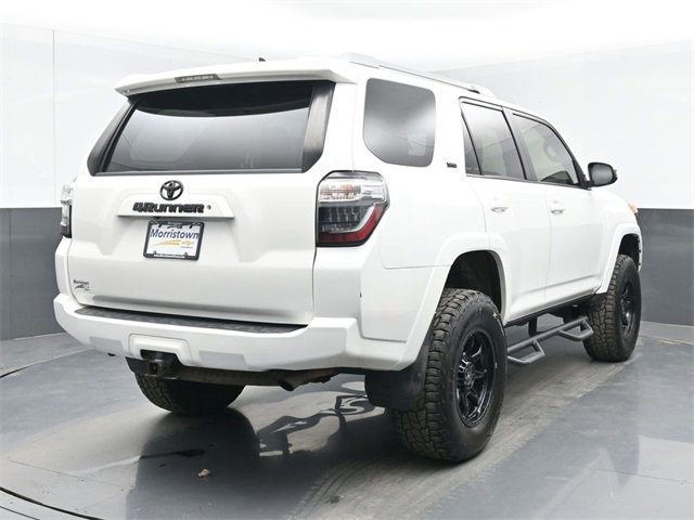 Used 2015 Toyota 4Runner SR5 image 14
