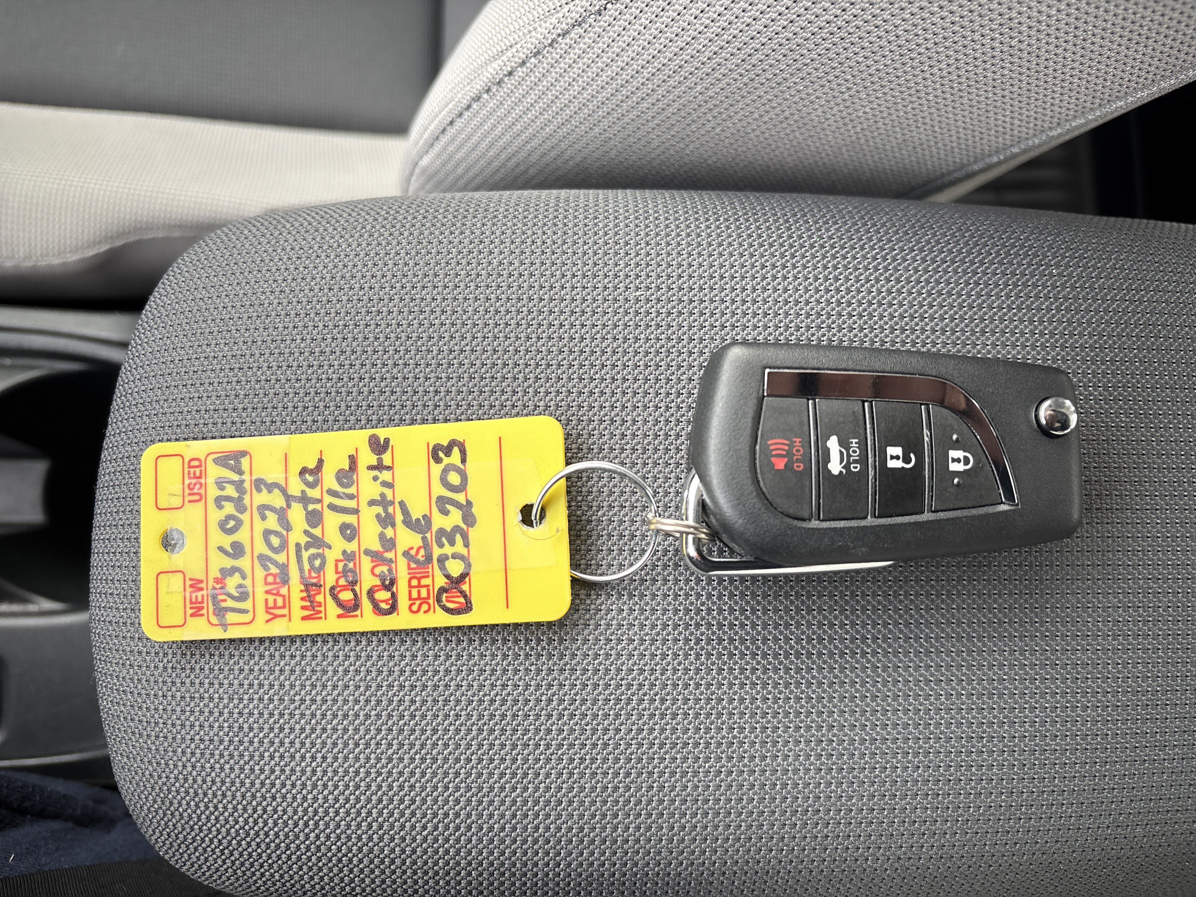 Certified 2023 Toyota Corolla LE image 28