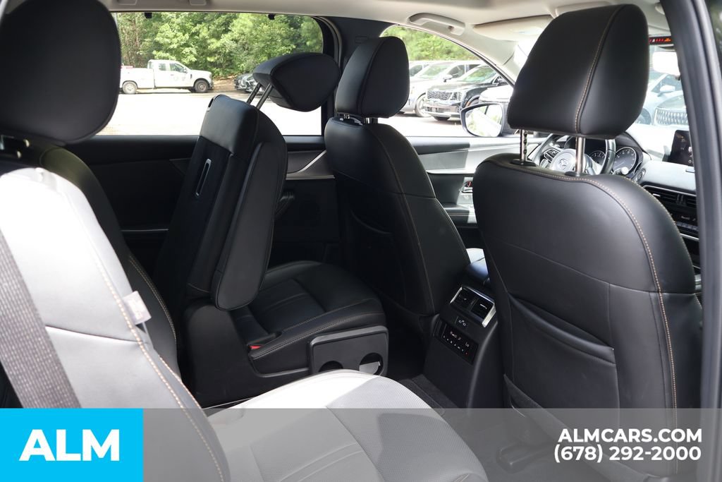 Used 2025 MAZDA CX-90 3.3 Turbo w/ Preferred Package AWD/4WD image 24
