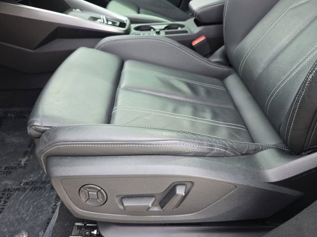 Used 2023 Audi S3 Premium w/ Convenience Package image 31