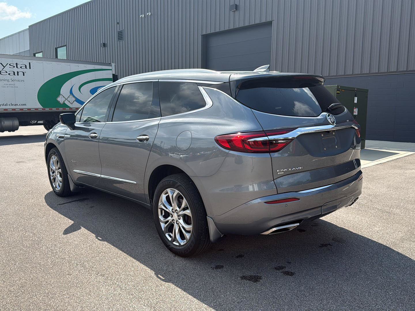Used 2021 Buick Enclave Avenir w/ Avenir Technology Package AWD/4WD image 5