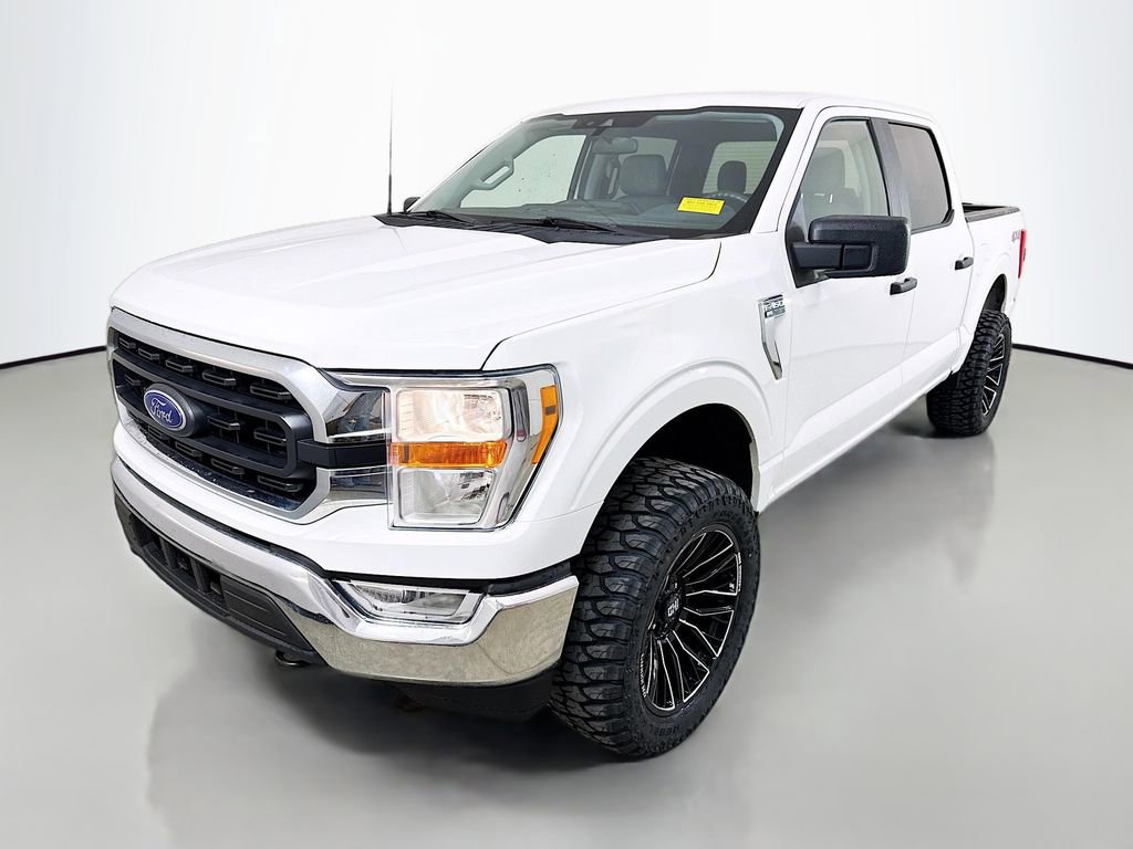 Used 2022 Ford F150 XLT w/ Trailer Tow Package image 3