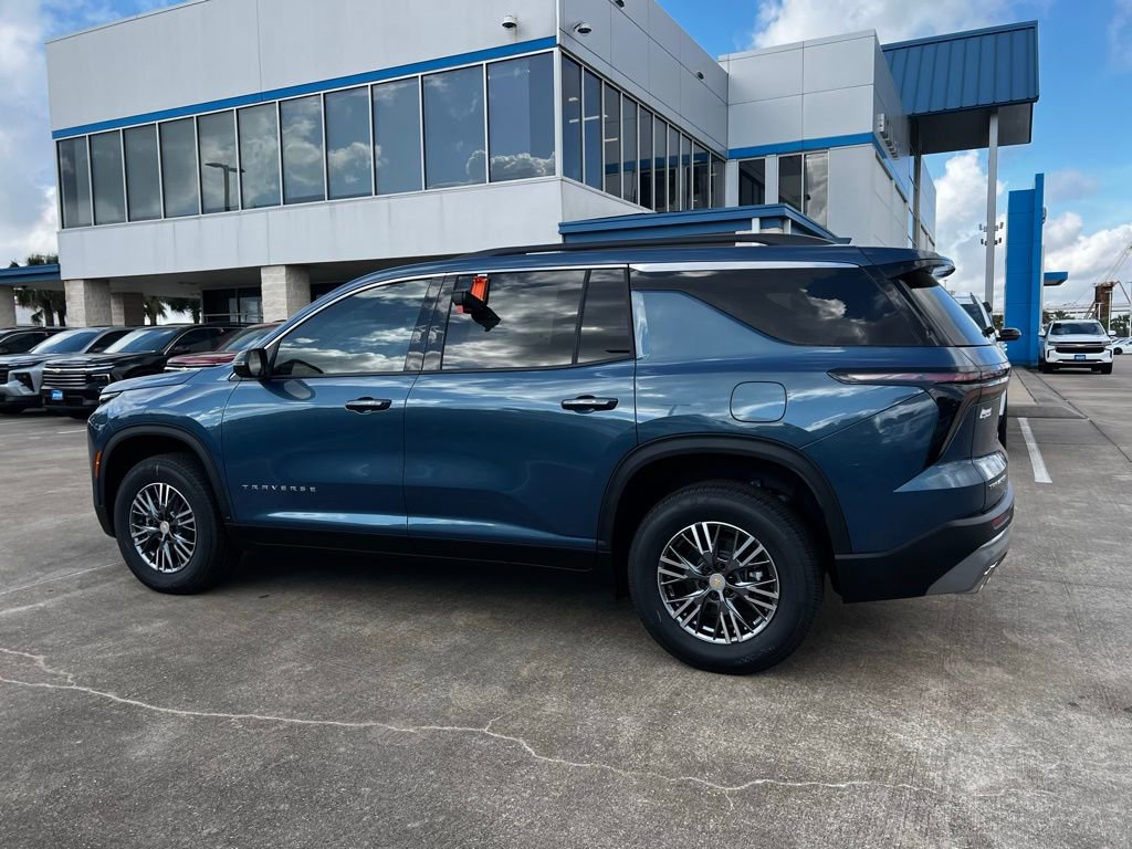 New 2026 Chevrolet Traverse LT w/ LPO, Floor Liner Package image 19