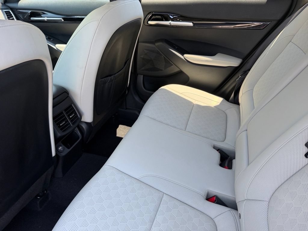Used 2022 Kia Seltos SX w/ Sunroof Package AWD/4WD image 15